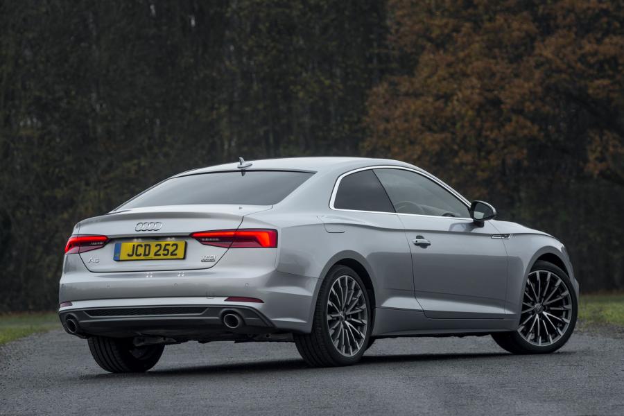  Audi A5 Coupe 2.0 TFSI Quattro S-Line 2016 года  (UK) (фото 4 из 29)